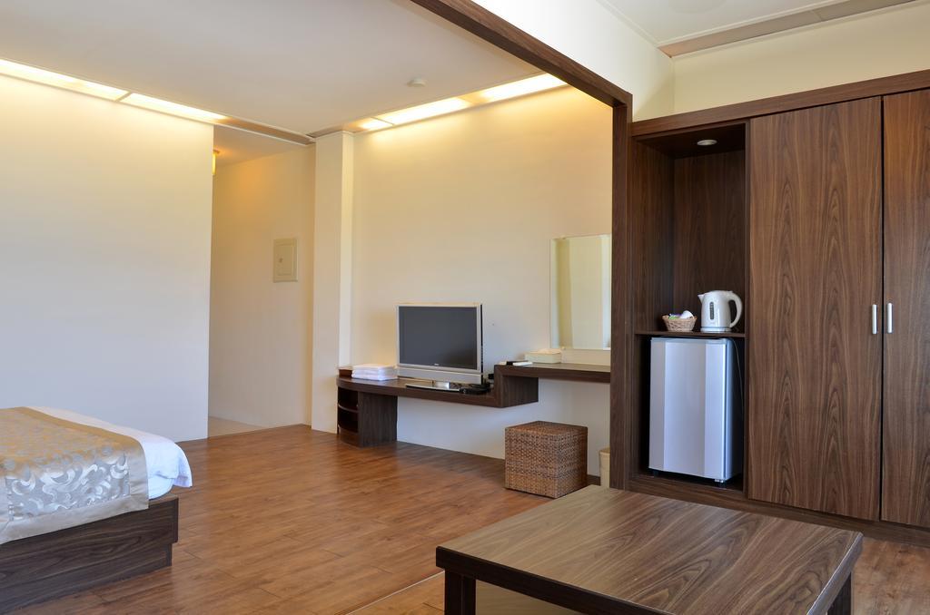 The Blue Lagoon B&B Fengbin Εξωτερικό φωτογραφία